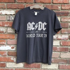 Oversized band T-shirt (new)